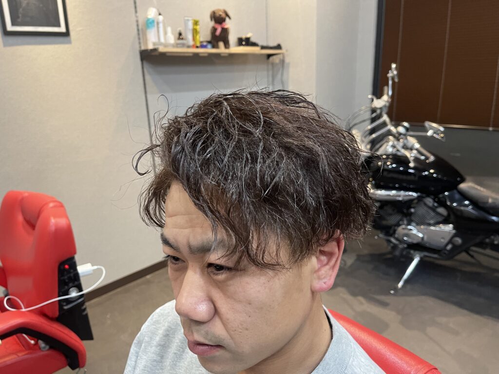 自然体×色気を引き出すメンズウェーブ｜堺市で人気のラフパーマスタイル